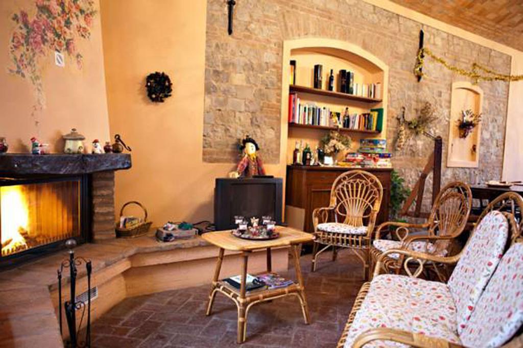 Agriturismo Il Brugnolo Scandiano Eksteriør bilde